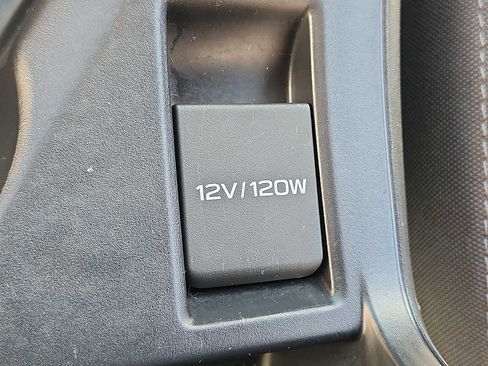 Certified 2025 Subaru Impreza 2.0i image 24