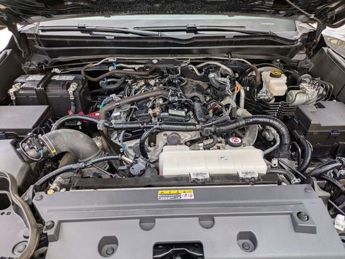 Used 2024 Toyota Tacoma TRD Off-Road image 29