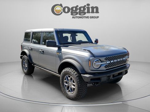 New 2025 Ford Bronco Badlands AWD/4WD image 5