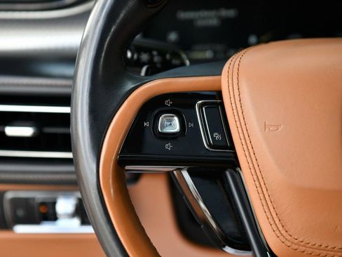 Used 2020 Lincoln Aviator Black Label w/ Dynamic Handling Package image 21