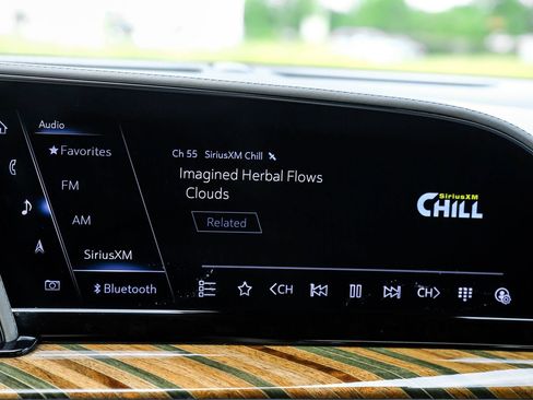 Used 2021 Cadillac Escalade Sport Platinum AWD/4WD image 33