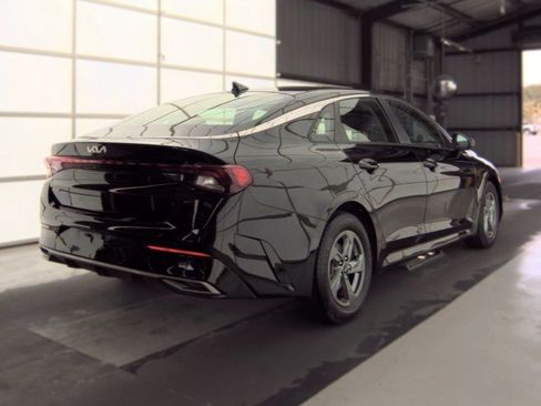 Used 2022 Kia K5 LXS FWD image 2
