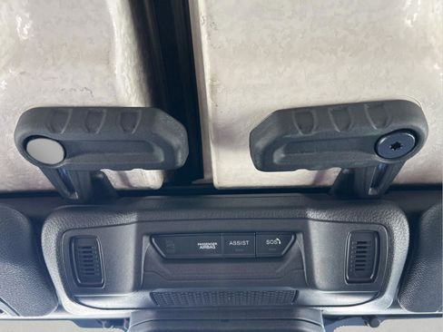 New 2026 Jeep Gladiator Willys image 32