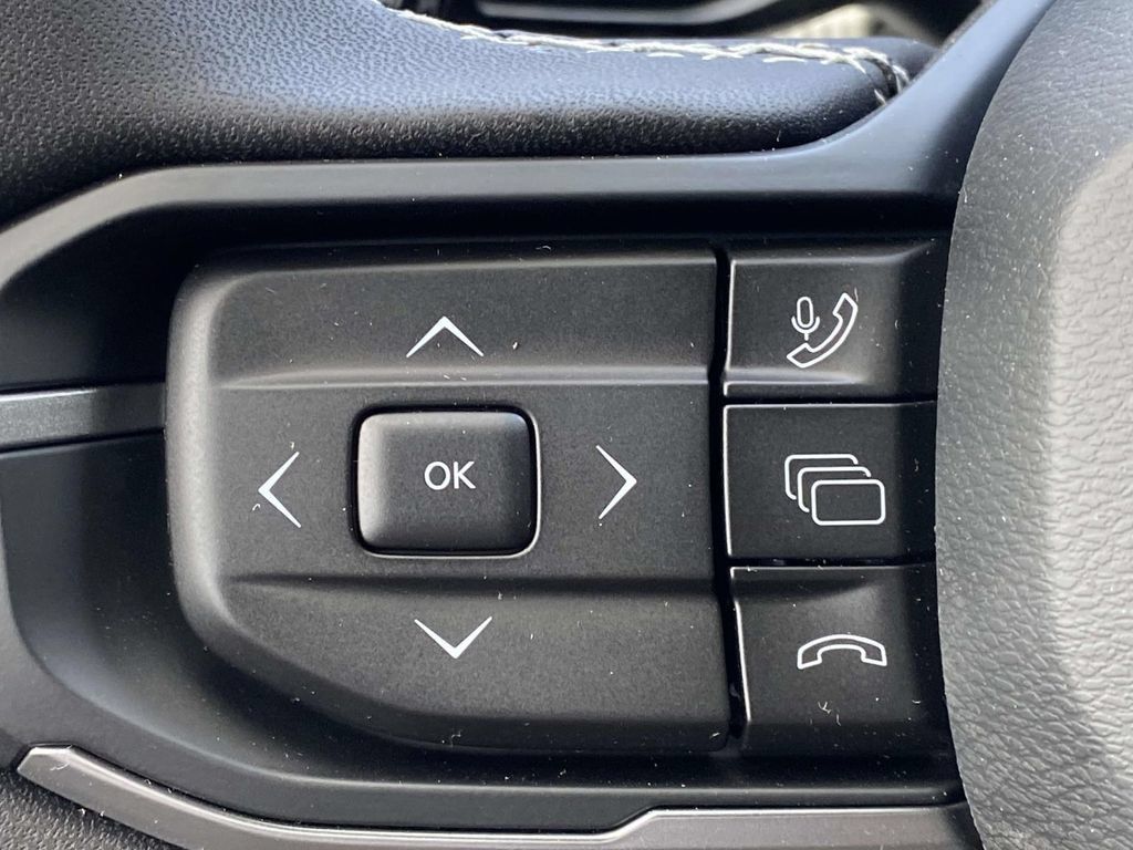 New 2026 Jeep Cherokee Limited AWD/4WD image 27