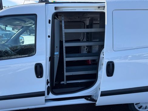 Used 2019 RAM ProMaster City Tradesman SLT FWD image 21