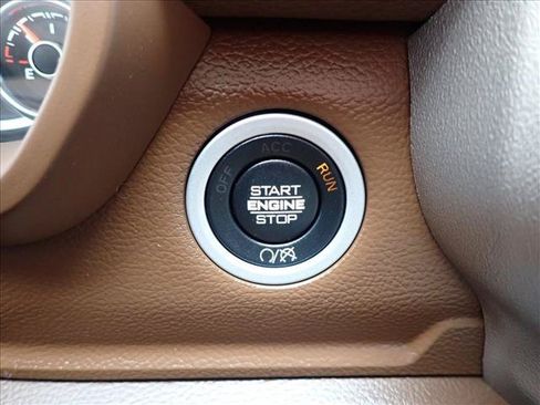 Used 2020 RAM 2500 Laramie AWD/4WD image 25