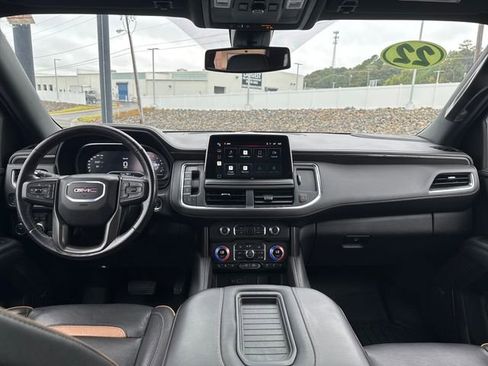 Used 2022 GMC Yukon XL AT4 image 12
