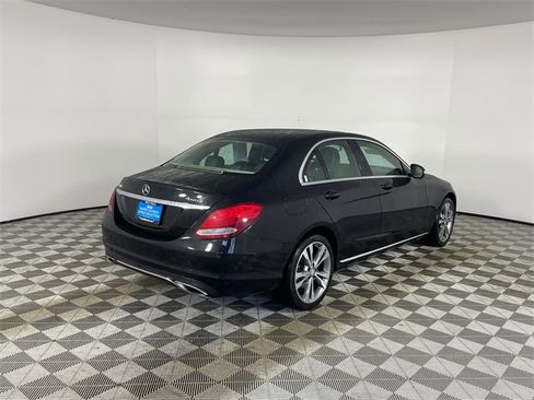 Used 2015 Mercedes-Benz C 300 4MATIC Sedan image 24