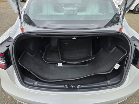 Used 2018 Tesla Model 3 Performance AWD/4WD image 17