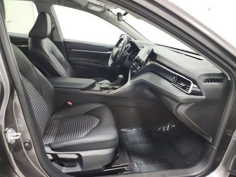 Certified 2024 Toyota Camry SE image 11