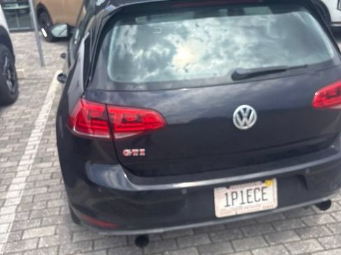 Used 2016 Volkswagen GTI SE FWD image 5