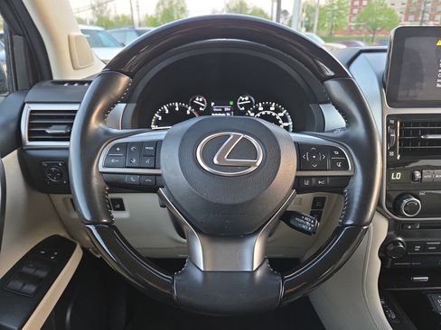 Used 2022 Lexus GX 460 Premium w/ Premium Plus Package AWD/4WD image 17