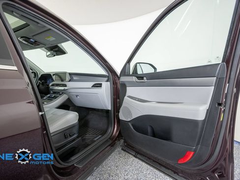Used 2022 Hyundai Palisade SEL w/ 8P Bench Seat Package AWD/4WD image 41