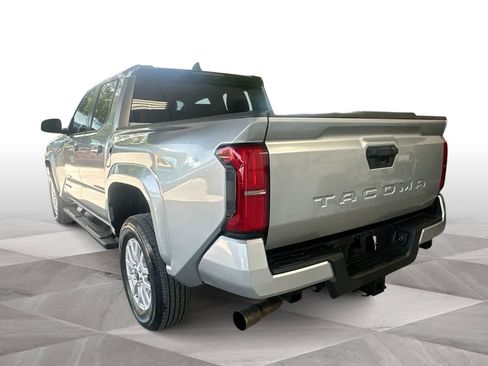 Used 2025 Toyota Tacoma SR5 RWD image 6