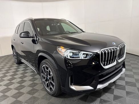 New 2026 BMW X1 xDrive28i w/ Technology Package AWD/4WD image 3