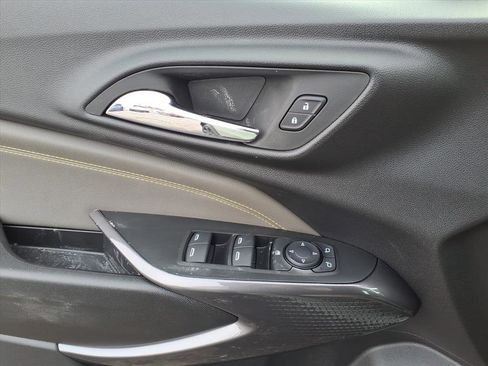 New 2026 Chevrolet Trax ACTIV w/ Driver Confidence Package image 19