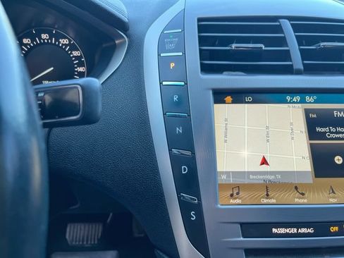 Used 2017 Lincoln MKZ Reserve FWD image 22