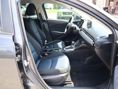 Used 2020 Toyota Yaris LE FWD image 16