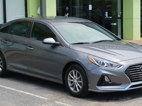 Used 2019 Hyundai Sonata SE FWD image 5