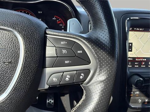 Used 2018 Dodge Durango SRT w/ Technology Group AWD/4WD image 51