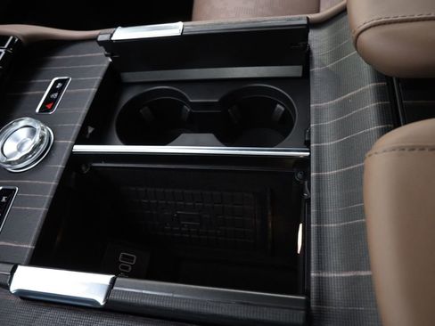 New 2026 Lincoln Navigator L Black Label AWD/4WD image 29