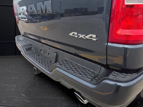New 2026 RAM 1500 4x4 Crew Cab image 7