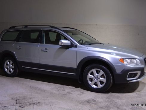 Used 2010 Volvo XC70 3.2 image 27