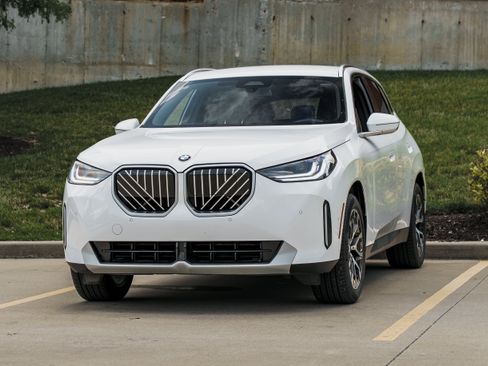 Used 2026 BMW X3 xDrive30i AWD/4WD image 5