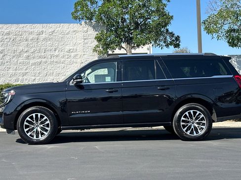 Used 2025 Ford Expedition Max Platinum image 7