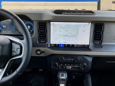 New 2025 Ford Bronco Big Bend w/ Black Diamond Package image 6