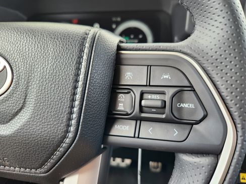 New 2026 Toyota 4Runner TRD Sport AWD/4WD image 11