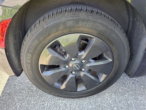 Used 2019 Chrysler Pacifica Limited w/ Advanced Safetytec Group image 19