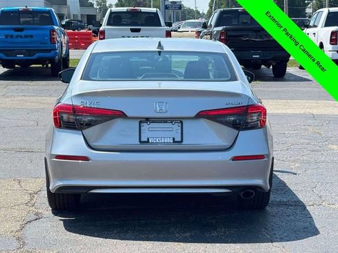 Used 2023 Honda Civic Sport image 32
