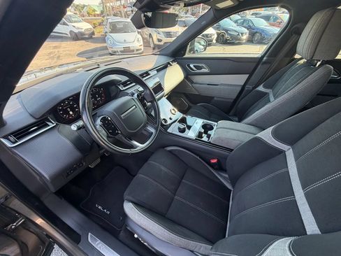 Used 2019 Land Rover Range Rover Velar R-Dynamic SE AWD/4WD image 17