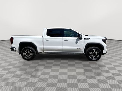 Certified 2025 GMC Sierra 1500 AT4 w/ Technology Package AWD/4WD image 12