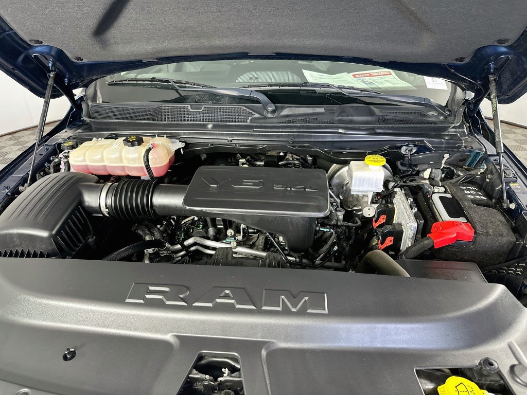 Used 2022 RAM 1500 Big Horn AWD/4WD image 38