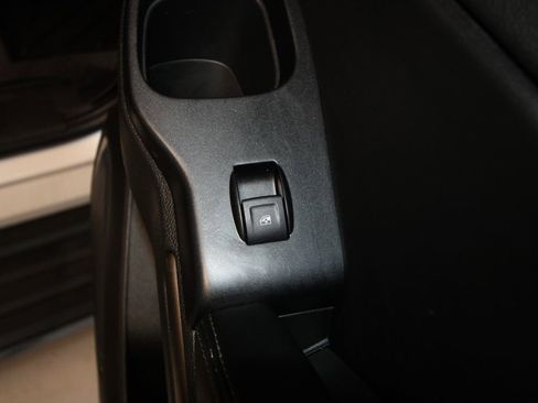 Used 2019 GMC Yukon XL Denali w/ Denali Ultimate Package image 33