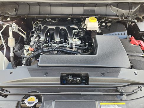 Used 2025 Nissan Pathfinder Platinum w/ Cargo Package FWD image 34