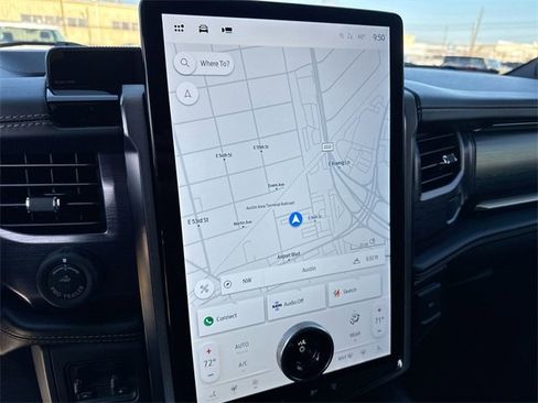 Used 2022 Ford Expedition Platinum image 24