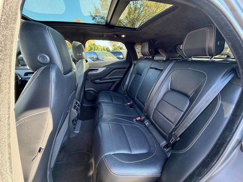 Used 2020 Jaguar F-PACE S image 28
