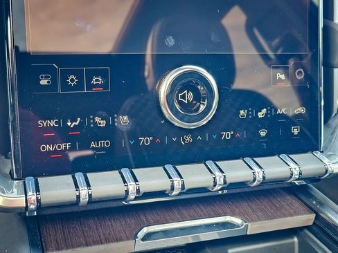 New 2026 GMC Acadia Denali w/ Super Cruise Package image 28