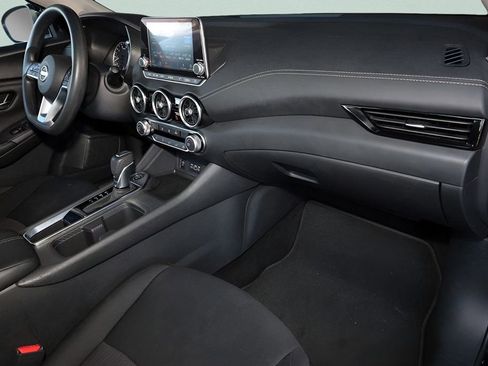 Used 2024 Nissan Sentra SV image 16