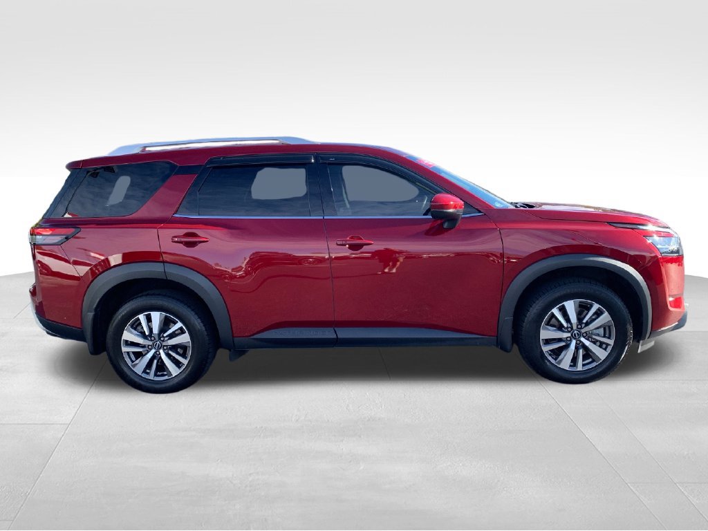 Certified 2022 Nissan Pathfinder SL AWD/4WD image 7
