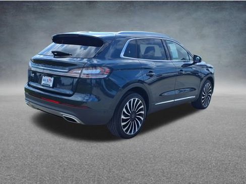 Used 2022 Lincoln Nautilus Black Label AWD/4WD image 9