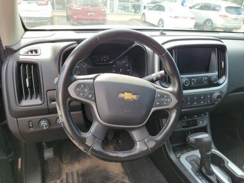 Used 2020 Chevrolet Colorado LT w/ Luxury Package AWD/4WD image 11