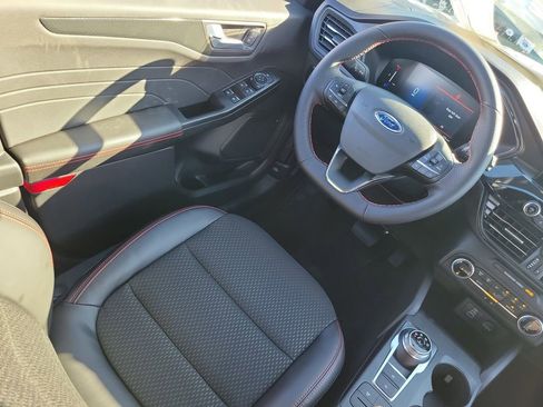 New 2026 Ford Escape ST-Line image 14