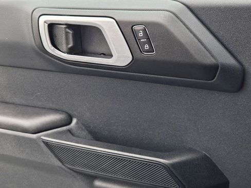 Used 2025 Ford Bronco Big Bend image 13