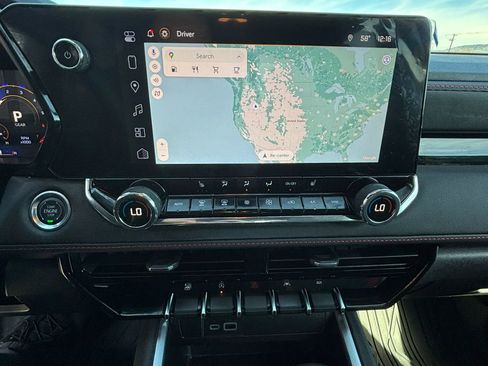 Used 2025 Chevrolet Colorado Z71 image 18