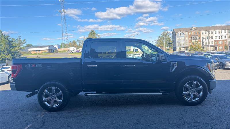 Used 2022 Ford F150 XLT w/ Equipment Group 302A High AWD/4WD image 4