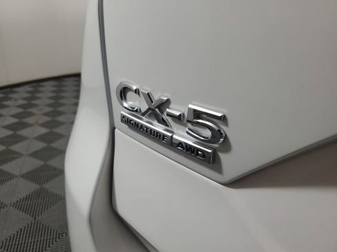 Certified 2025 MAZDA CX-5 Signature image 8